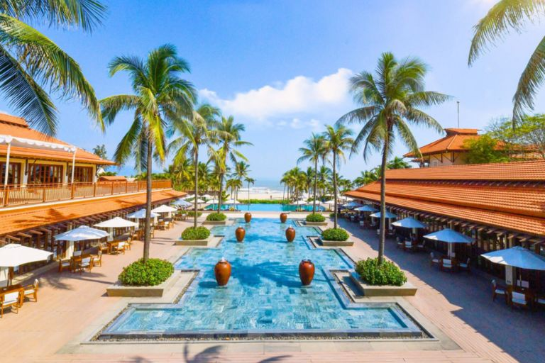 The Fan tại Furama Resort Danang – nơi hành trình của một steakhouse bên biển bắt đầu.
