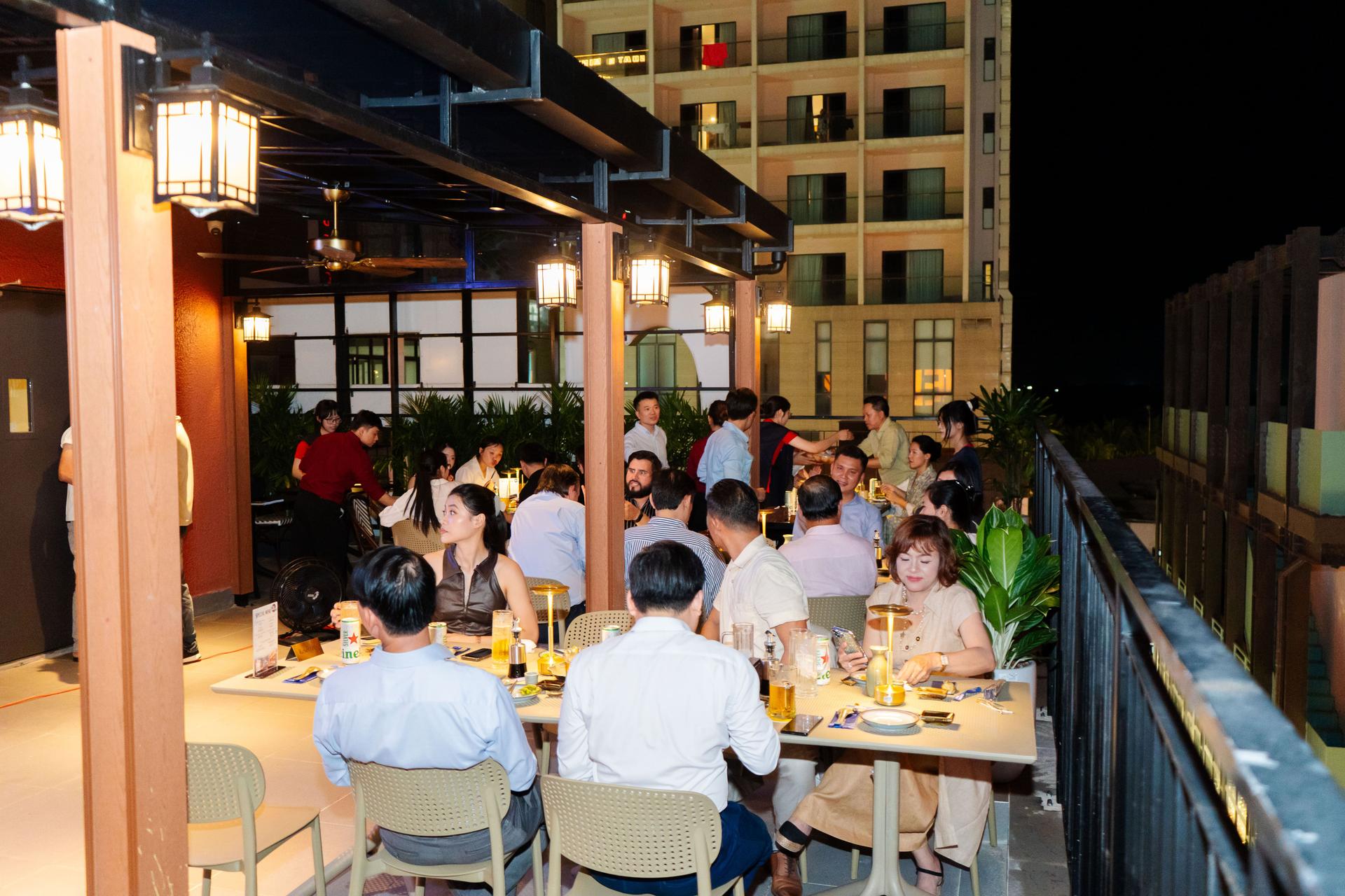 Hãy “Hura” khi đến Hura Izakaya