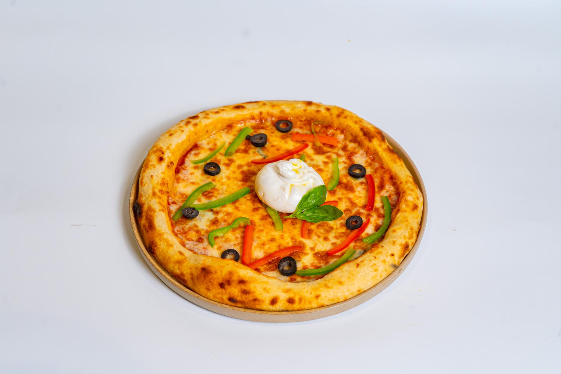 Pizza Phô Mai Burrata 50g (28cm)